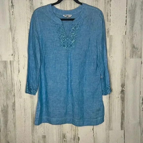 Tommy Bahama Tops - TOMMY BAHAMA‎ Women's Sunset Chambray Embell Tunic Size Small